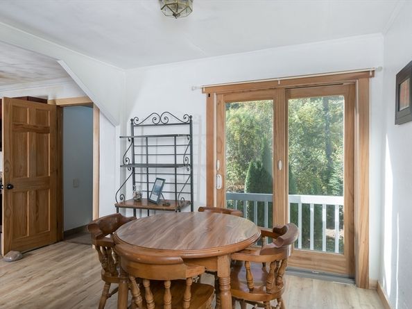 19 Black Point Rd, Webster MA 01570