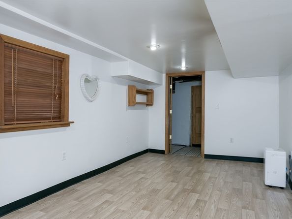 19 Black Point Rd, Webster MA 01570