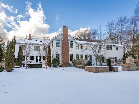 23 Burroughs Road, Lexington MA 02420