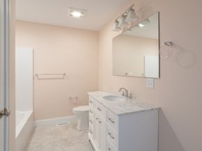 4 Hayley Circle 0, Rochester MA 02770