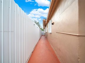 560 NW 57th Ct, Miami FL 33126