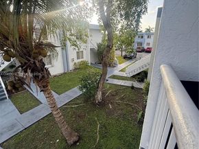 6219 SW 131st Pl 204, Miami FL 33183