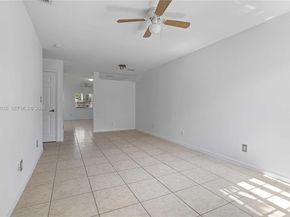 330 SW 2nd Ave 3, Hallandale Beach FL 33009