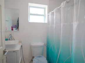 1720 NW 124th Ter, Miami FL 33167