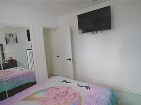 1720 NW 124th Ter, Miami FL 33167