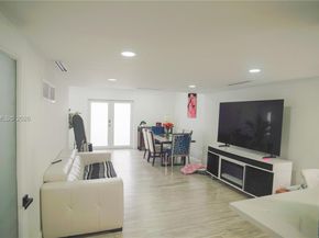 1720 NW 124th Ter, Miami FL 33167