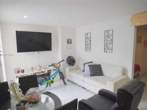 1720 NW 124th Ter, Miami FL 33167