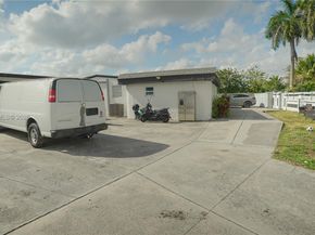 1720 NW 124th Ter, Miami FL 33167