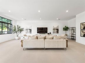 7285 SW 72nd Ter, Miami FL 33143