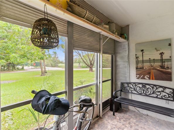8150 W Mcnab Rd 104, Tamarac FL 33321