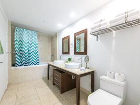 485 Brickell Ave 3407, Miami FL 33131