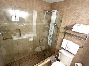 5445 Collins Ave BAY21, Miami Beach FL 33140