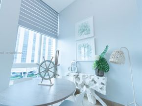 5445 Collins Ave BAY21, Miami Beach FL 33140