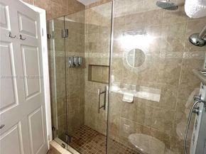 5445 Collins Ave BAY21, Miami Beach FL 33140