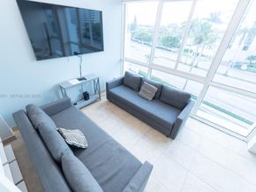 5445 Collins Ave BAY21, Miami Beach FL 33140