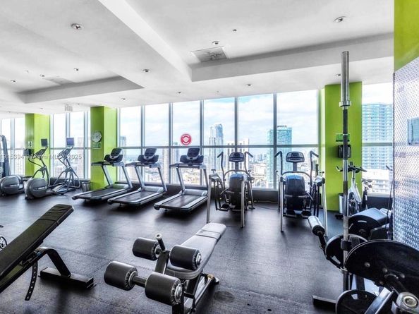 133 NE 2nd Ave 1710, Miami FL 33132