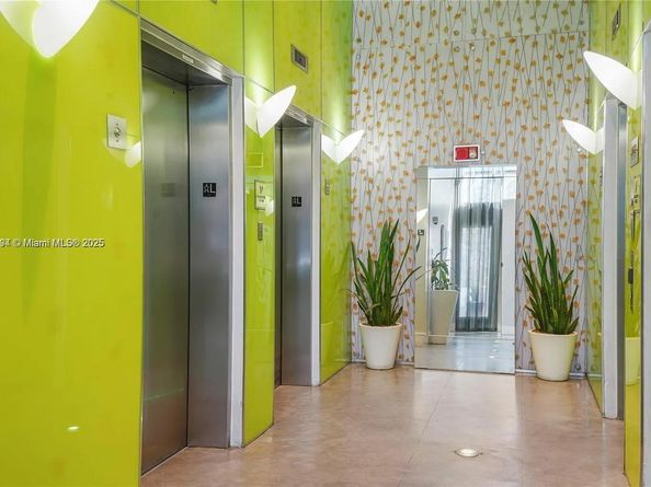 133 NE 2nd Ave 1710, Miami FL 33132