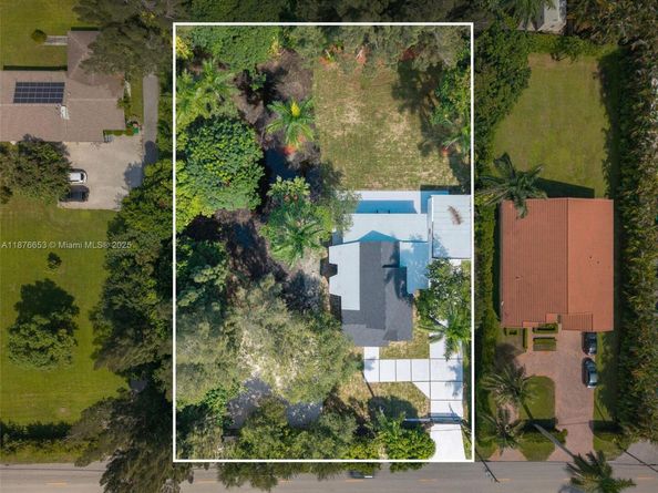 4800 SW 61st Ave, Davie FL 33314