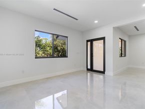 4800 SW 61st Ave, Davie FL 33314