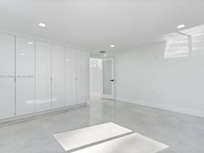 4800 SW 61st Ave, Davie FL 33314