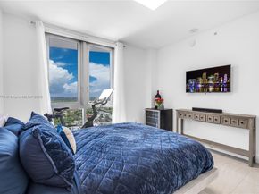 17111 Biscayne Blvd 2001, North Miami Beach FL 33160