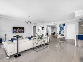 17111 Biscayne Blvd 2001, North Miami Beach FL 33160