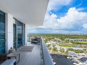 17111 Biscayne Blvd 2001, North Miami Beach FL 33160