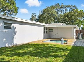 9207 SW 49th Pl, Cooper City FL 33328