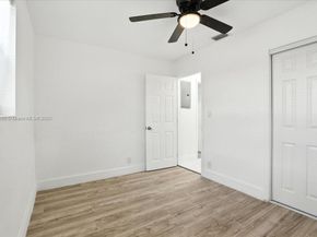 9207 SW 49th Pl, Cooper City FL 33328