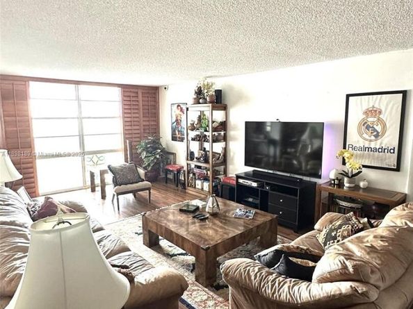 301 174th St 2020, Sunny Isles Beach FL 33160