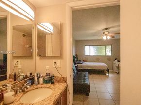 632 Trace Cir 202, Deerfield Beach FL 33441