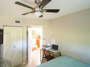 632 Trace Cir 202, Deerfield Beach FL 33441