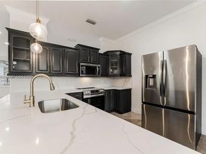 2755 Dunwoodie, Homestead FL 33035