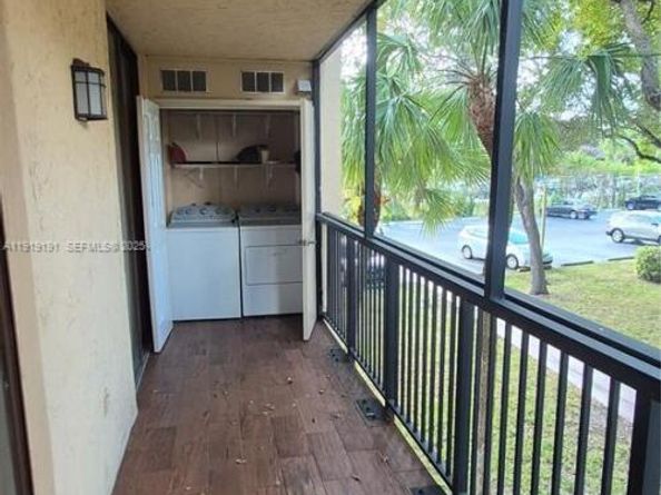 14401 N Kendall Dr 205N, Miami FL 33186