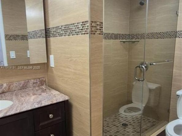 14401 N Kendall Dr 205N, Miami FL 33186