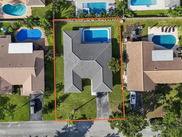 11197 NW 21st St, Coral Springs FL 33071