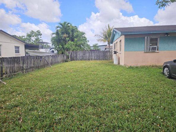 30000 SW 153rd Ave, Homestead FL 33033