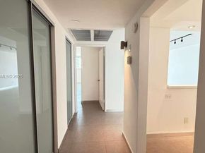 19380 Collins Ave 905, Sunny Isles Beach FL 33160