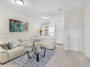 3780 NE 3rd Ct, Homestead FL 33033