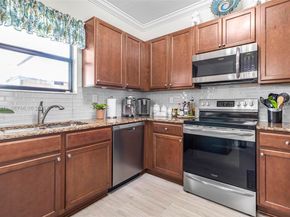 3780 NE 3rd Ct, Homestead FL 33033