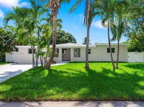 2001 N 22nd Ave, Hollywood FL 33020