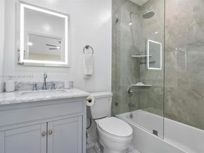 2001 N 22nd Ave, Hollywood FL 33020