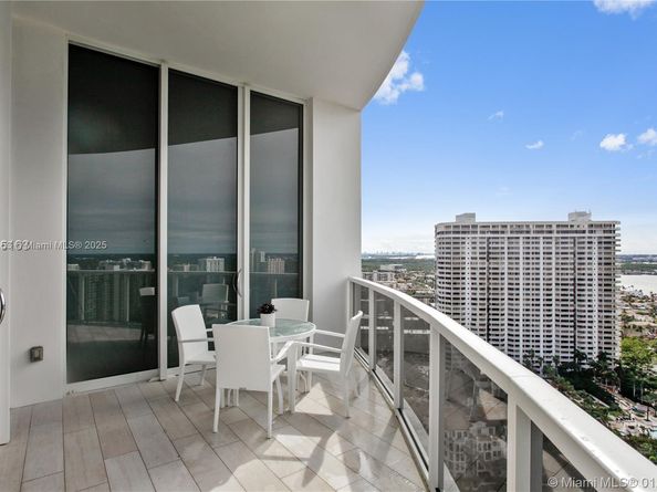 4100 Island Blvd 2303, Aventura FL 33160