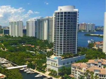 4100 Island Blvd