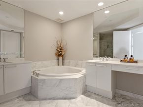4100 Island Blvd 2303, Aventura FL 33160