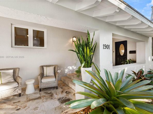 1901 Country Club Prado, Coral Gables FL 33134