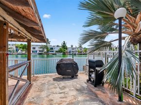 7207 Bay Dr 25, Miami Beach FL 33141