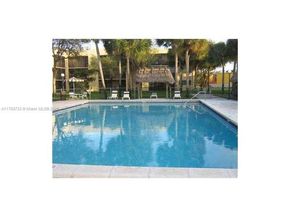 8005 SW 107 Av 118, Miami FL 33173