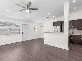 721 NW 47th St, Deerfield Beach FL 33064