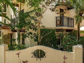 2818 Coconut Ave 2818, Miami FL 33133